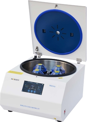 O LCD indica a máquina do centrifugador de Benchtop com centrifugador de baixa velocidade da grande capacidade
